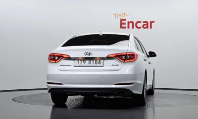 Hyundai Sonata 2016, 62289 км, за 7483.26 USD