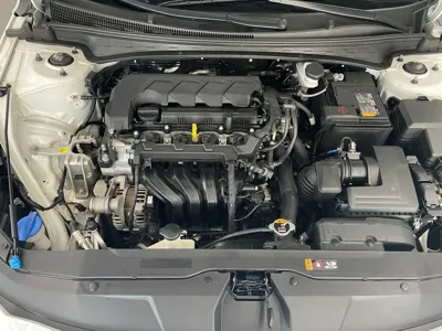 Hyundai Avante 2021, 32250 км, за 10402.04 USD - фото 6
