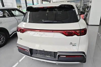 BYD Yuan Up 2025, 17500 км, за 15010 USD
