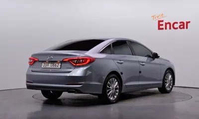 Hyundai Sonata 2017, 152036 км, за 4420.46 USD