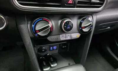 Hyundai Kona 2019, 76347 км, за 9780.75 USD - фото 16