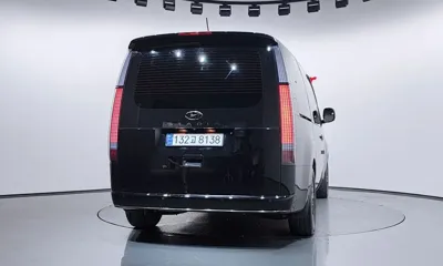 Hyundai Staria 2022, 61005 км, за 20283.58 USD