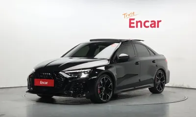 Audi RS3 · 2023 год