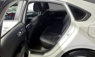 Kia K3 2023, 53376 км, за 9107.48 USD - фото 11