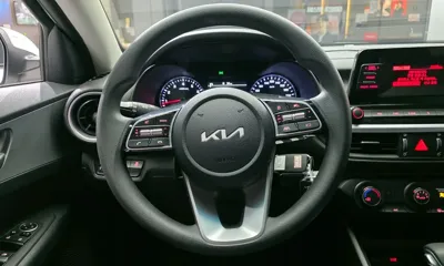 Kia K3 2023, 53376 км, за 9107.48 USD - фото 13