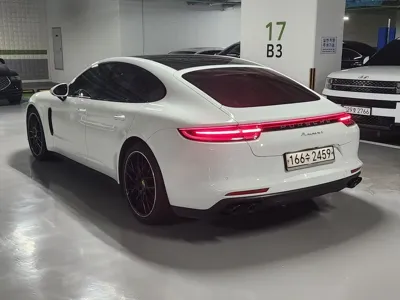 Porsche Panamera 2019, 77000 км, за 49510.88 USD