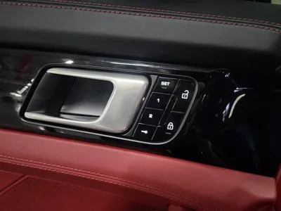 Porsche Panamera 2019, 77000 км, за 49510.88 USD - фото 17