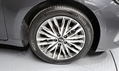 Kia K7 2020, 40225 км, за 10181.29 USD