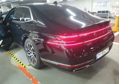 Genesis G90 2023, 88116 км, за 6864.72 USD - фото 9