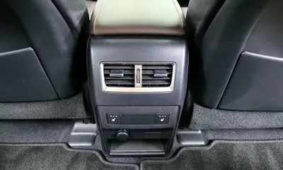 Lexus RX 2019, 74238 км, за 32496.9 USD - фото 18