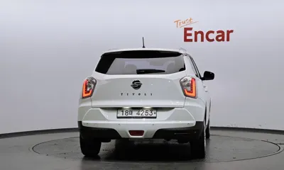 KG_Mobility_Ssangyong TIBOLI 2015, 70152 км, за 5279.15 USD