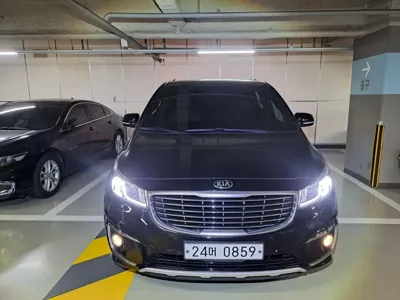 Kia Canival 2016, 134064 км, за 4911.67 USD