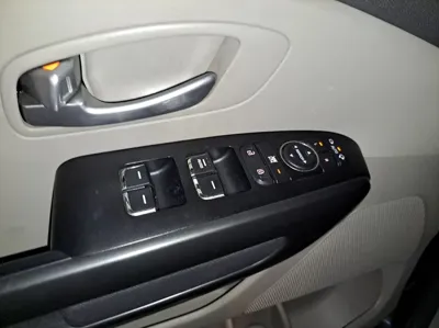 Kia Canival 2016, 134064 км, за 4911.67 USD - фото 20