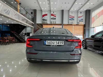 Volvo S60 2023, 41420 км, за 20405.64 USD - фото 4