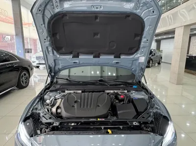 Volvo S60 2023, 41420 км, за 20405.64 USD - фото 6
