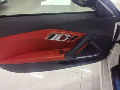 BMW Z4 2021, 29000 км, за 36329.19 USD
