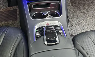 Mercedes-Benz S-Class 2019, 61907 км, за 51826.04 USD - фото 17