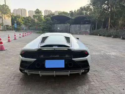Lamborghini Huracán 2021, 19000 км, за 307788.24 USD - фото 6