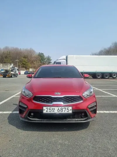 Kia K3 · 2019 год