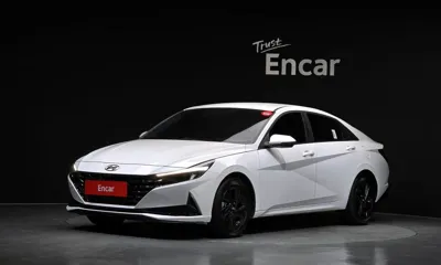 Hyundai Avante · 2023 год