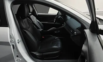 Hyundai Avante 2023, 23562 км, за 12410.43 USD - фото 26