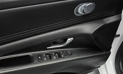 Hyundai Avante 2023, 23562 км, за 12410.43 USD - фото 30