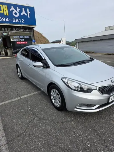 Kia K3 2015, 62324 км, за 4493.06 USD