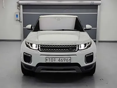 Land Rover Range Rover Evoque 2017, 104142 км, за 8143.33 USD