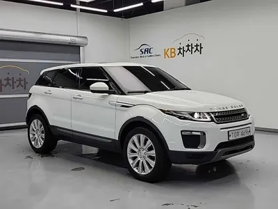 Land Rover Range Rover Evoque 2017, 104142 км, за 8143.33 USD