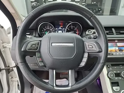 Land Rover Range Rover Evoque 2017, 104142 км, за 8131.68 USD - фото 9