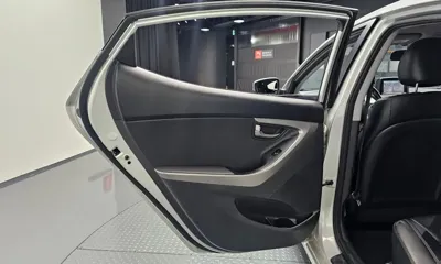 Hyundai Avante 2013, 39149 км, за 4030.42 USD - фото 25