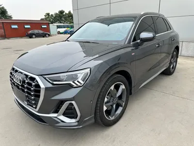 Audi Q3 · 2022 год