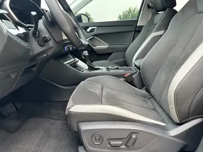 Audi Q3 2022, 7000 км, за 32930.5 USD - фото 7