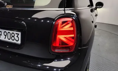 MINI Cooper 2020, 56132 км, за 11946.96 USD - фото 23