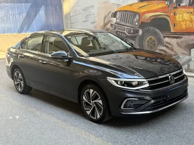 Volkswagen Bora 2023, 11000 км, за 12820.35 USD