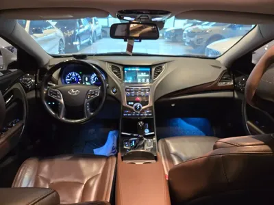 Hyundai Grandeur 2015, 166871 км, за 4791.91 USD - фото 7