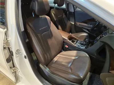 Hyundai Grandeur 2015, 166871 км, за 4791.91 USD - фото 11
