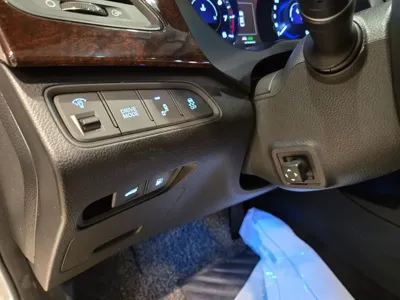 Hyundai Grandeur 2015, 166871 км, за 4791.91 USD - фото 17