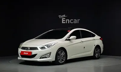Hyundai i40 · 2012 год