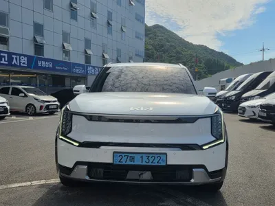 Kia EV9 2024, 49044 км, за 33805.96 USD
