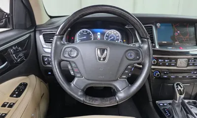 Hyundai Equus