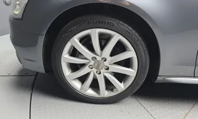 Audi A4 2015, 131623 км, за 5342.02 USD