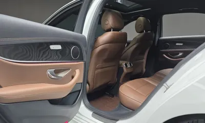 Mercedes-Benz E-Class 2023, 22135 км, за 28990.24 USD - фото 34