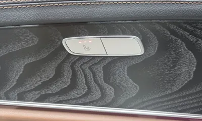 Mercedes-Benz E-Class 2023, 22135 км, за 28990.24 USD - фото 35