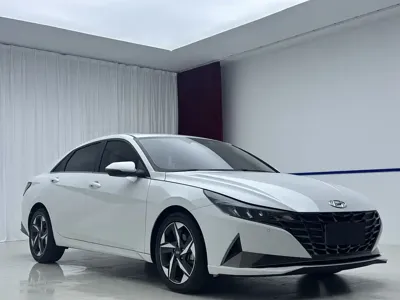 Hyundai Elantra 2023, 15000 км, за 15126.25 USD