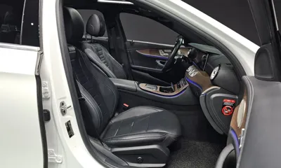 Mercedes-Benz E-Class 2022, 36976 км, за 27697.01 USD - фото 10