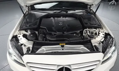 Mercedes-Benz C-Class 2018, 63704 км, за 10831.04 USD - фото 6