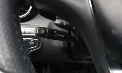 Mercedes-Benz C-Class 2018, 63704 км, за 10831.04 USD - фото 18
