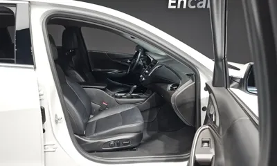 ChevroletGMDaewoo Malibu 2017, 98912 км, за 4923.2 USD - фото 12