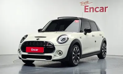 MINI Cooper 2020, 16445 км, за 15960.25 USD - фото 11